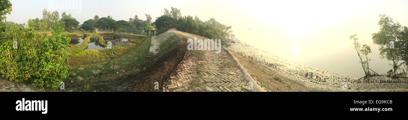 India, West Bengal, Sunderbans Delta, Bali Island, View along footpath on embankment Stock Photo