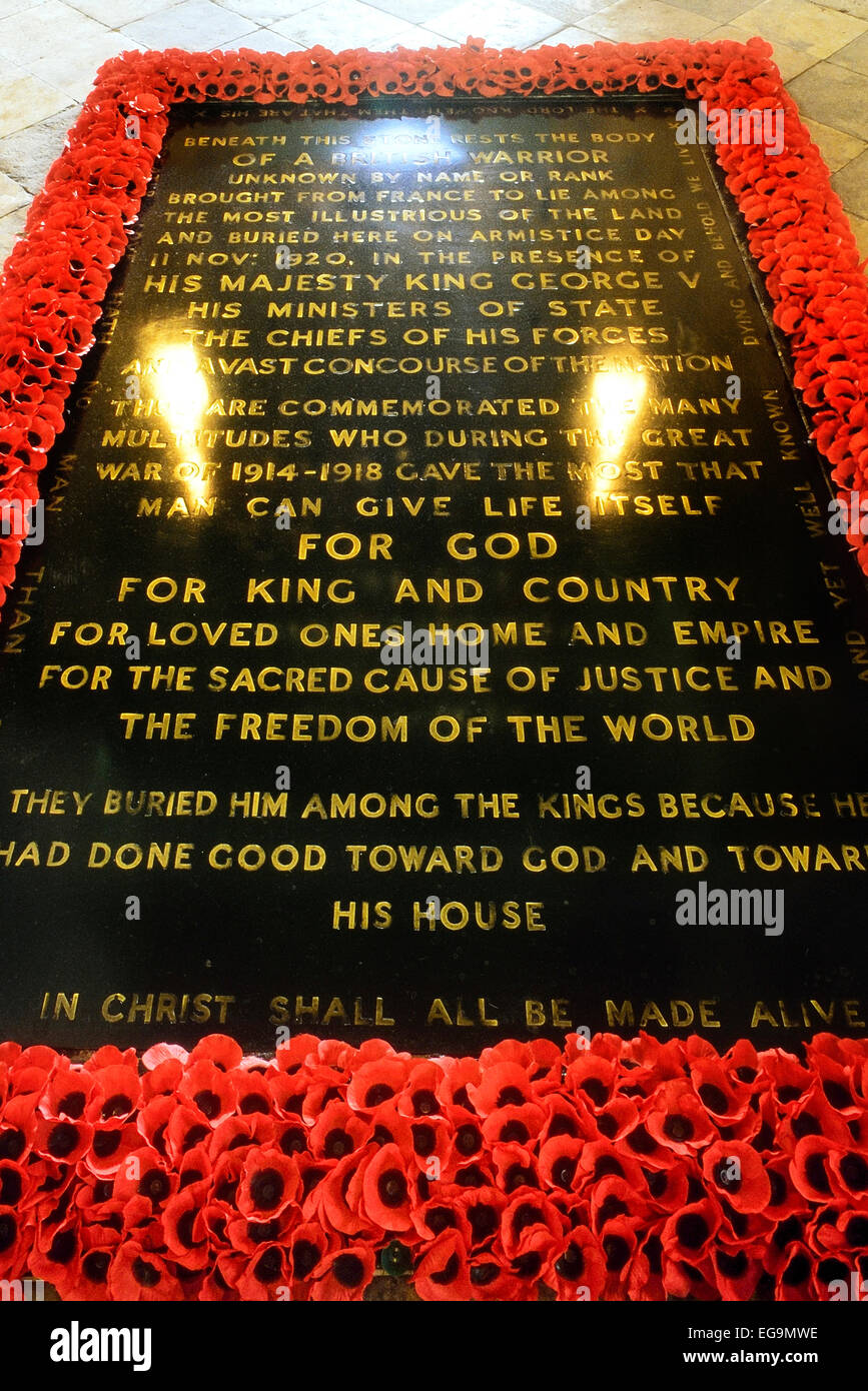 Westminster Abbey, London. Grave of Unknown Warrior from World War I buried at west end of the nave in 1920. Stock Photo