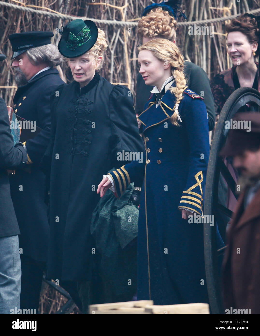Mia Wasikowska, Lindsay Duncan and Ed Speleers film scenes for 'Alice