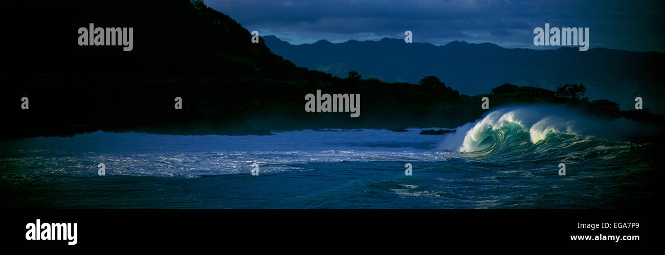 Wave, Waimea Bay, Oahu, Hawaii, USA Stock Photo Alamy