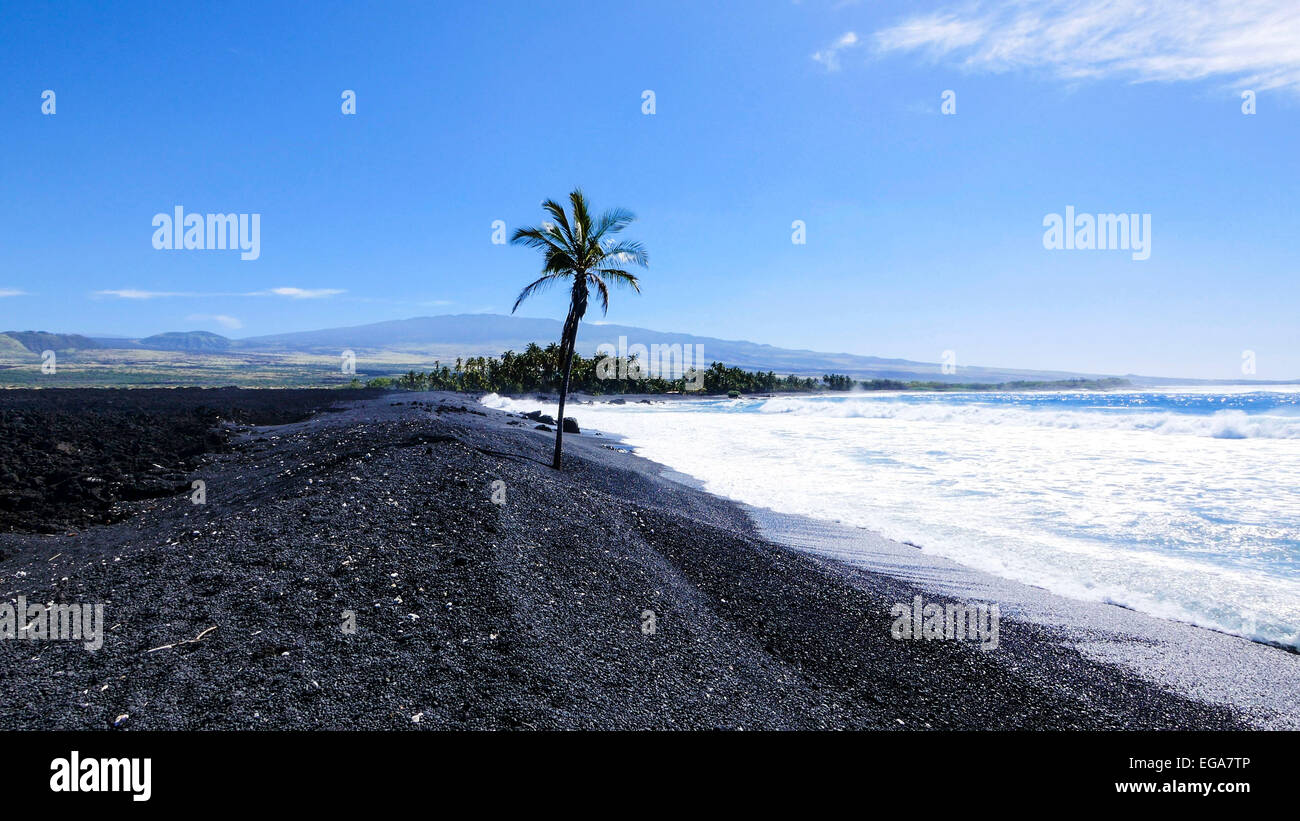 Keawaiki Bay, Black Sand Beach, Kohala Coast, Island of Hawaii Stock Photo