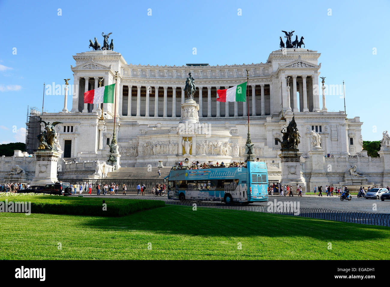 Emmanual hi-res stock photography and images - Alamy