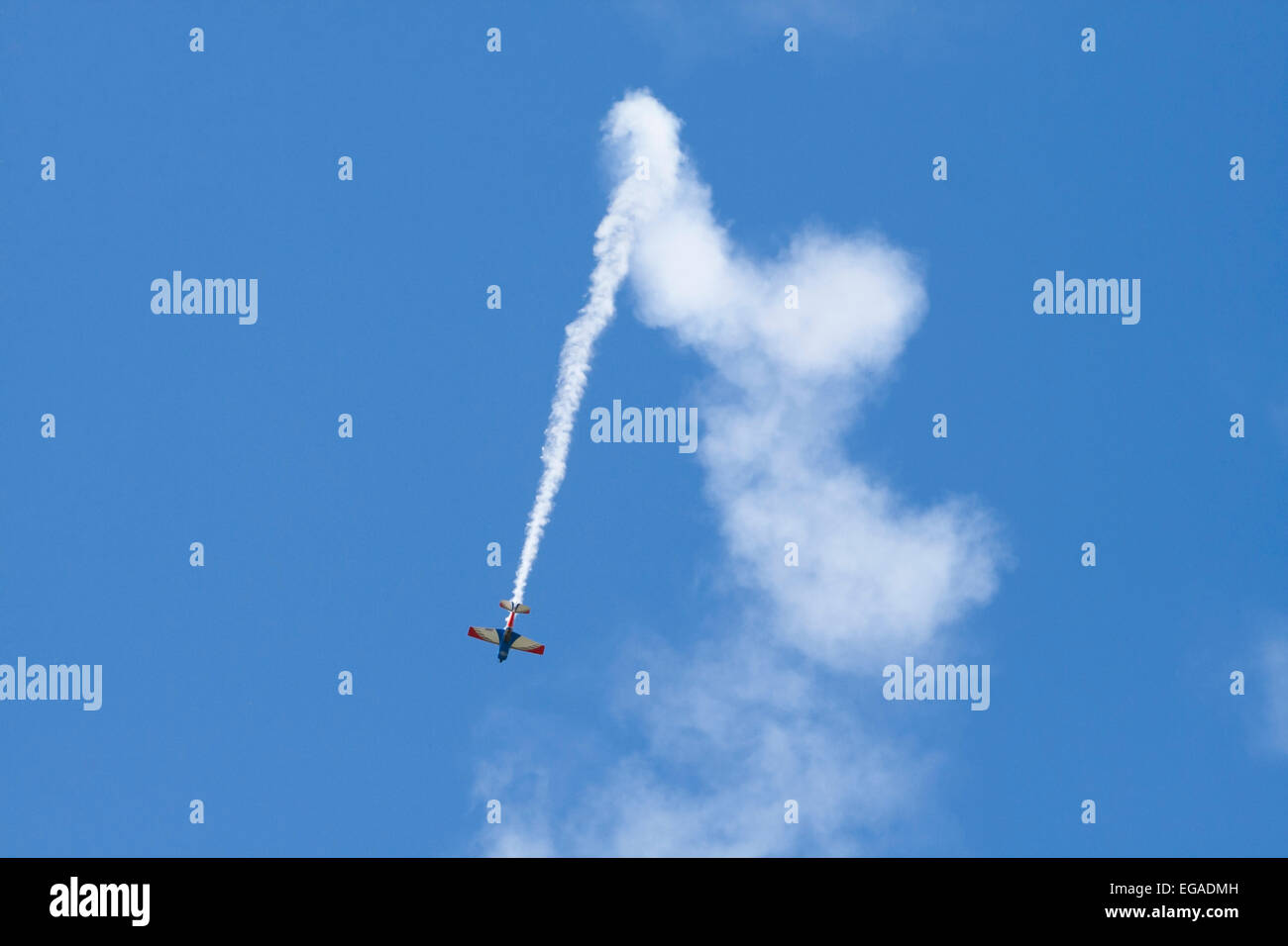 rc plane smoke