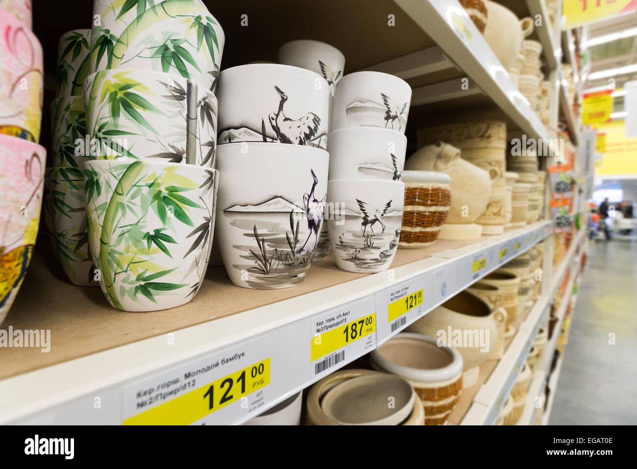 Ceramic flower pots at the shop Stock Photo Alamy