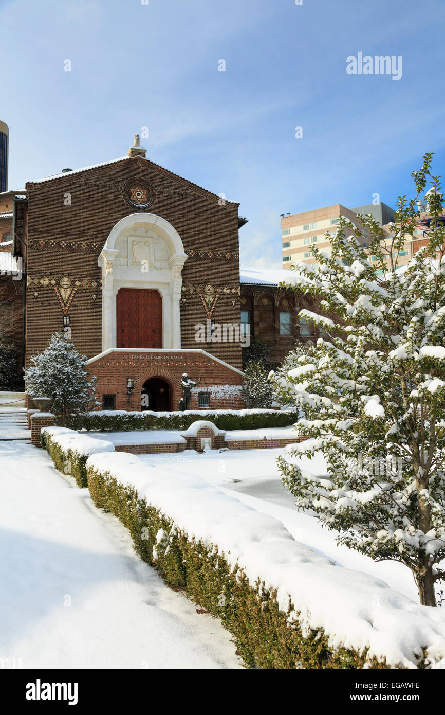University of Pennsylvania Museum of Archaeology and Anthropology in winter, Philadelphia, Pennsylvania, USA Stock Photo