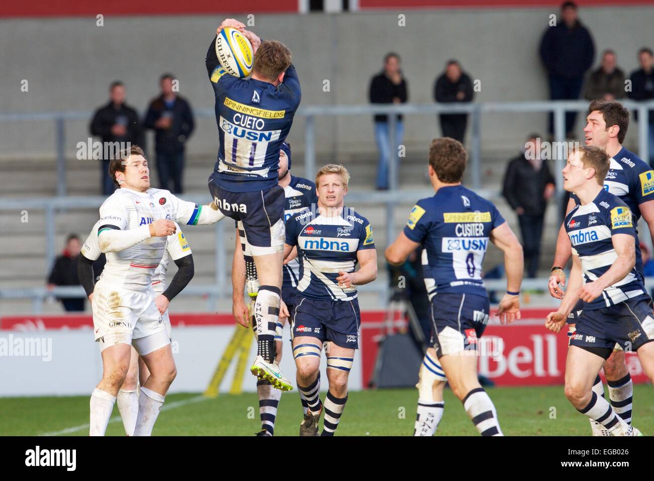 Sale, UK. 21st Feb, 2015. Aviva Premiership Rugby. Sale Sharks versus Saracens. Sale Sharks wing Mark Cueto catches the ball. Credit:  Action Plus Sports/Alamy Live News Stock Photo