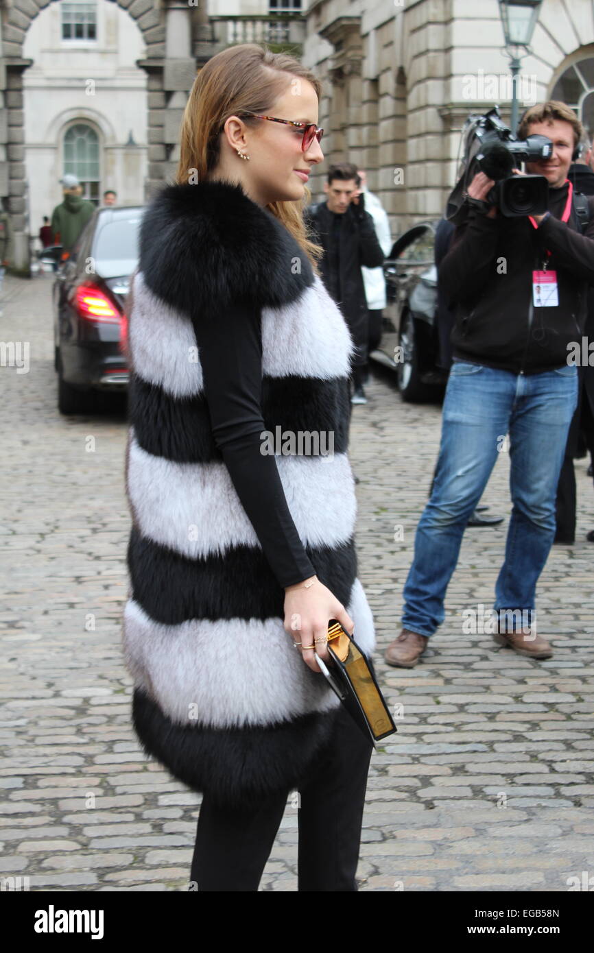 Rosie Fortescue arriving at LFW Day 1, Somerset House Stock Photo