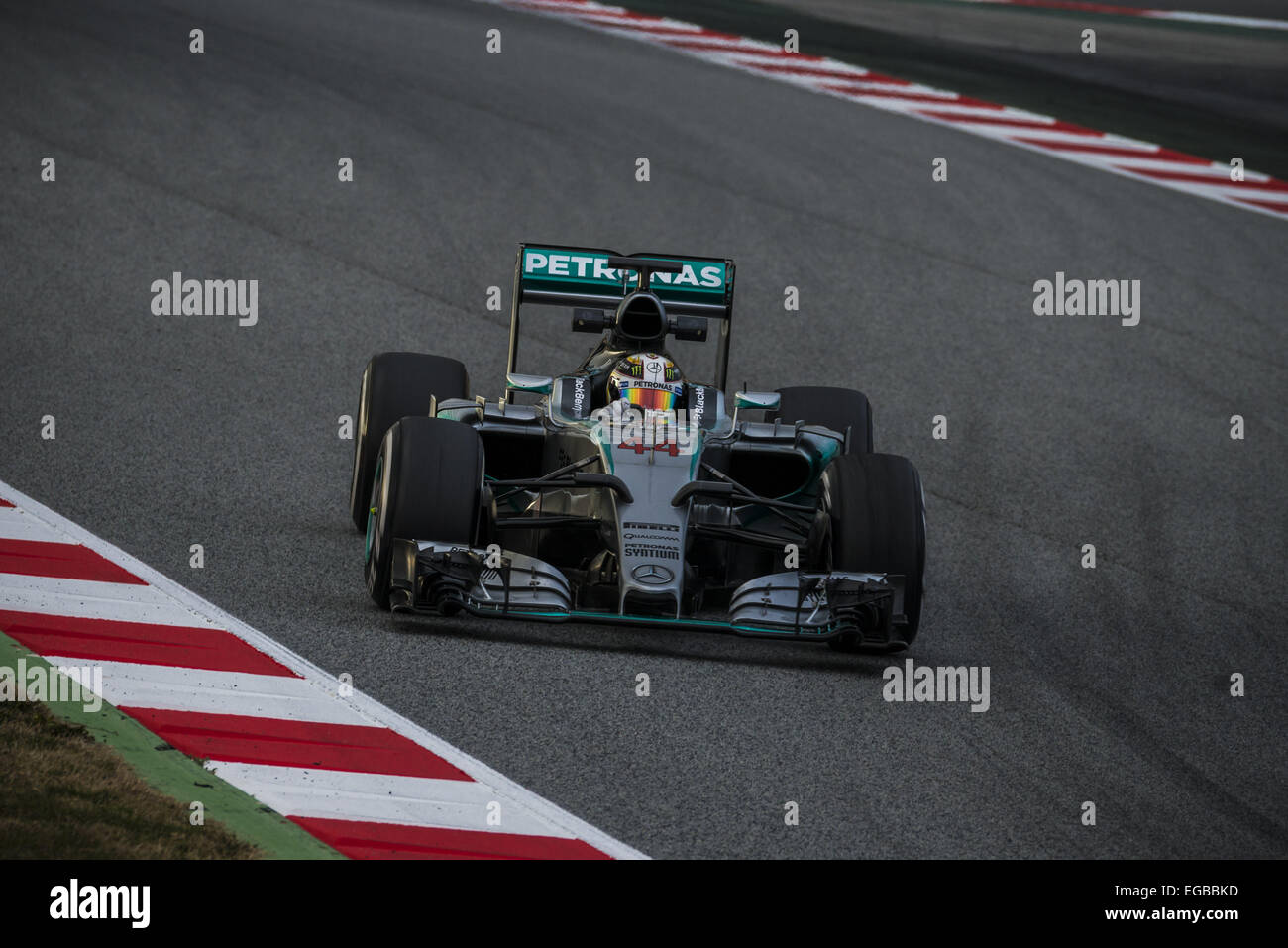 Montmelo, Catalonia, Spain. 21st Feb, 2015. LEWIS HAMILTON (GBR) drives a Mercedes during day 03 of Formula One pre-season testing at Circuit de Barcelona Catalunya © Matthias Oesterle/ZUMA Wire/ZUMAPRESS.com/Alamy Live News Stock Photo