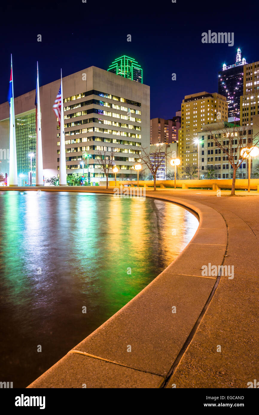Dallas modern buildings hires stock photography and images Alamy