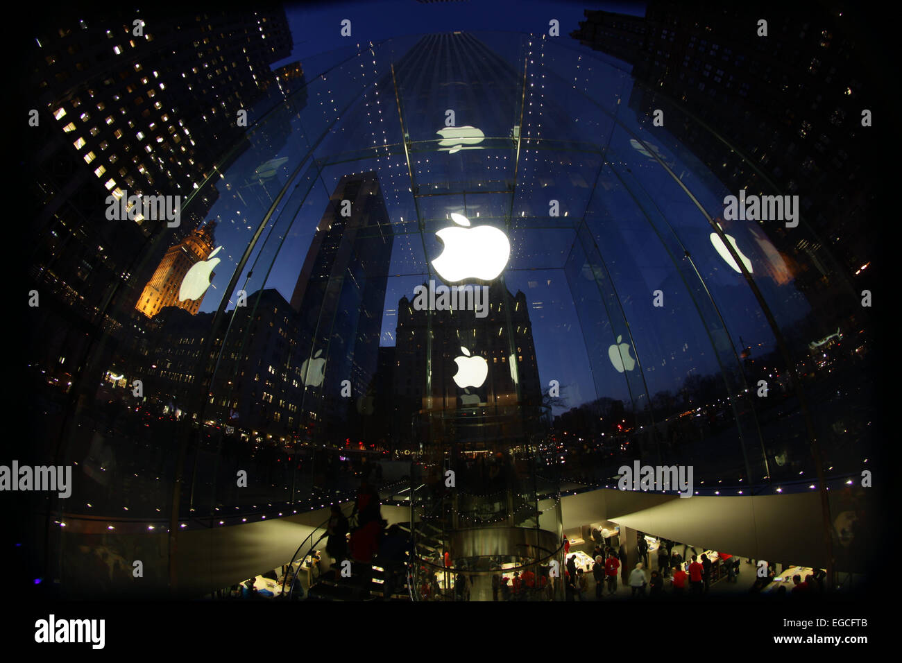 The Apple Logo, on the glass fronted Apple Store, surrounded by the ...
