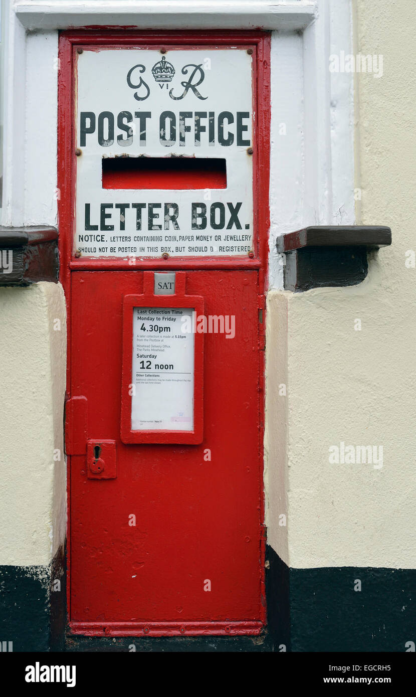 George VI Post Box, Dunster High Street Stock Photo