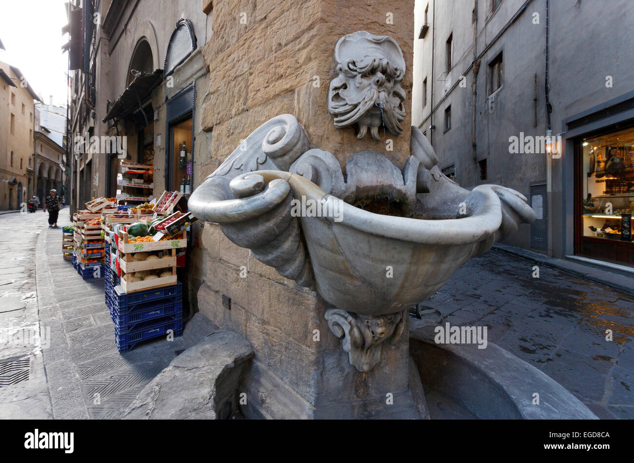 Fountain next to a fruit shop, Piazza Frescobaldi, historic centre of Florence, UNESCO World Heritage Site, Firenze, Florence, Tuscany, Italy, Europe Stock Photo