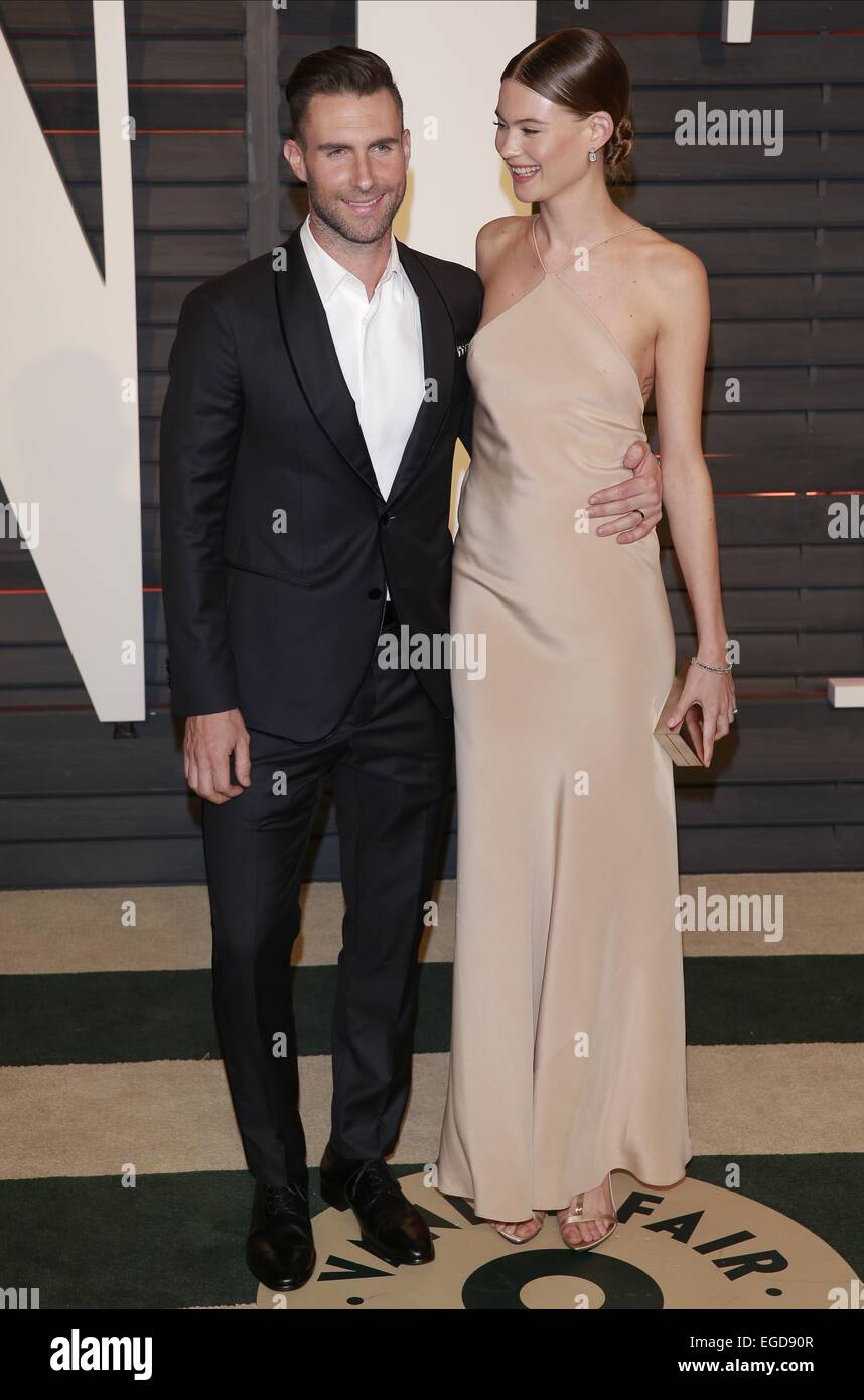 Los Angeles, California, USA. 23rd Feb, 2015. Adam Levine, Behati Prinsloo Singer And Model Vanity Fair Oscar Party 2015 Los Angeles, Usa 23 February 2015 Dit77021 © Allstar Picture Library/Alamy Live News Credit:  Allstar Picture Library/Alamy Live News Stock Photo