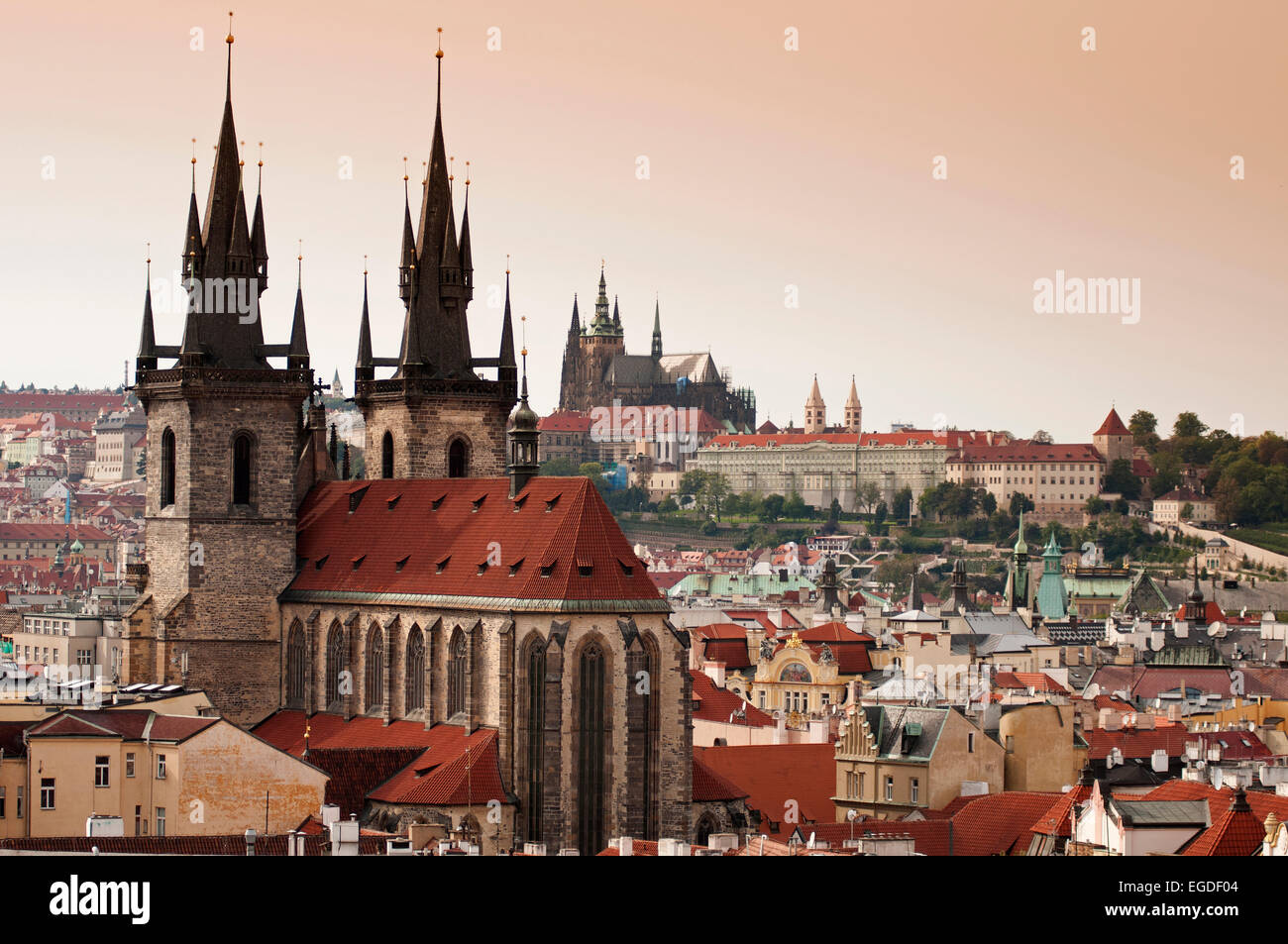 view over the church on the Altstadtplatz to Prague Castle and St Vitus Cathedral, Prague, Czech Republic, Europe Stock Photo