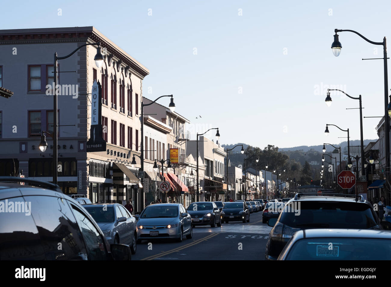 Shopping ca hires stock photography and images Alamy