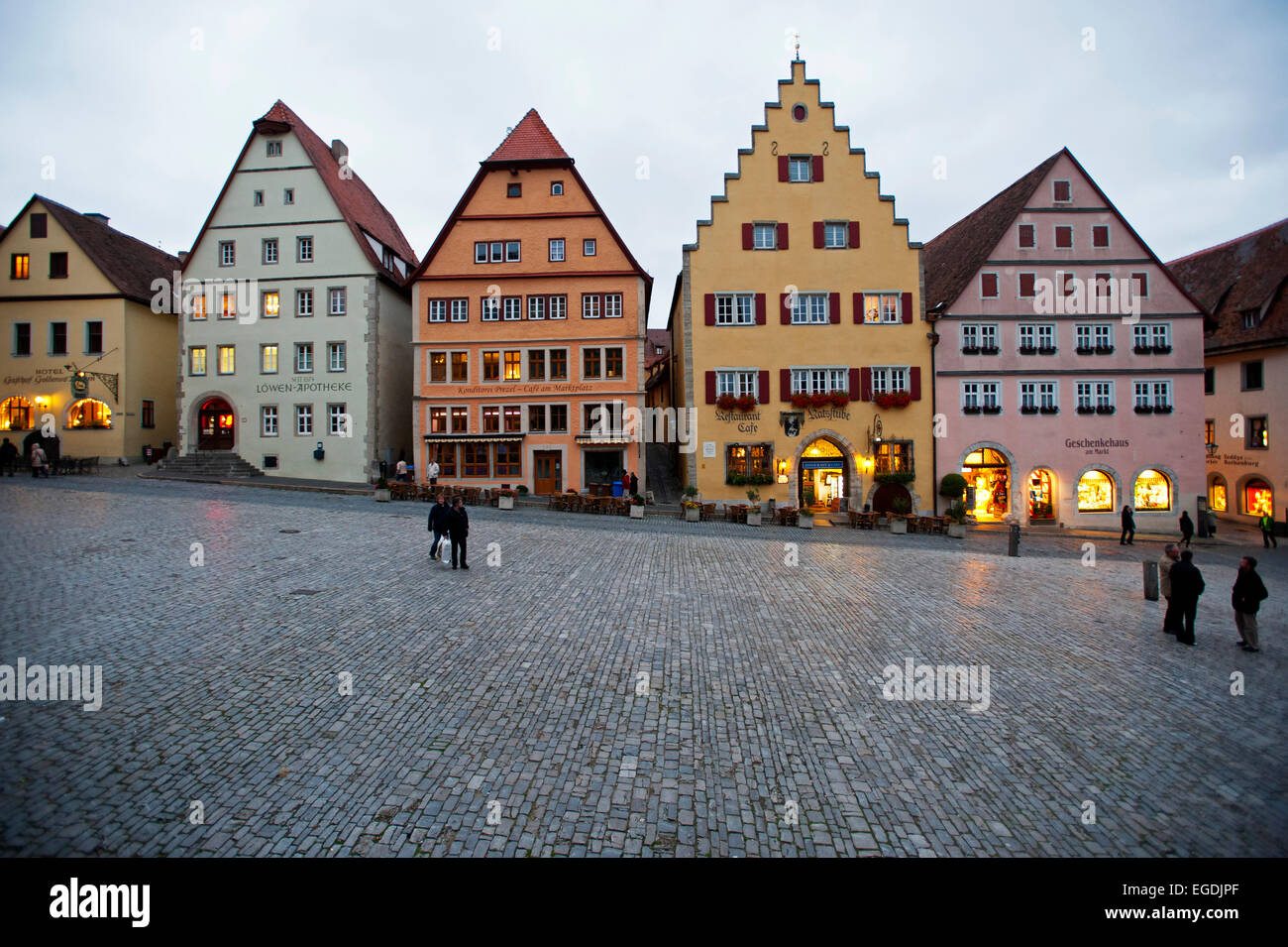 The historic city centre around the central Market Place in the evening, Rothenburg ob der Tauber, Middle Franconia, Bavaria, Germany Stock Photo