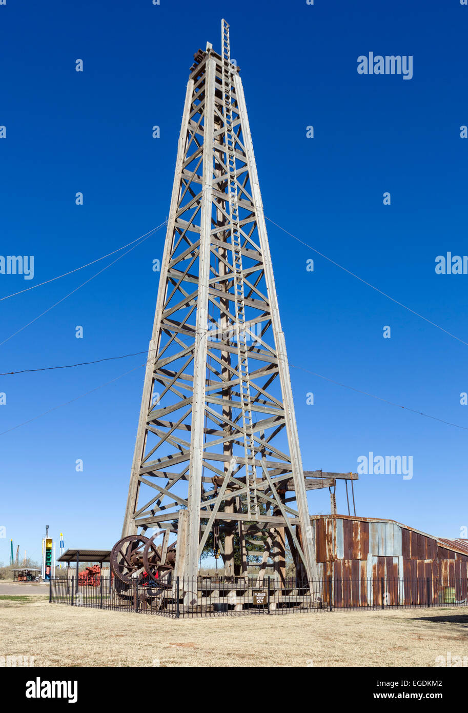 Sant Rita #2, an old 1923 drilling rig, Permian Basin Petroleum Museum, Midland, Texas, USA Stock Photo