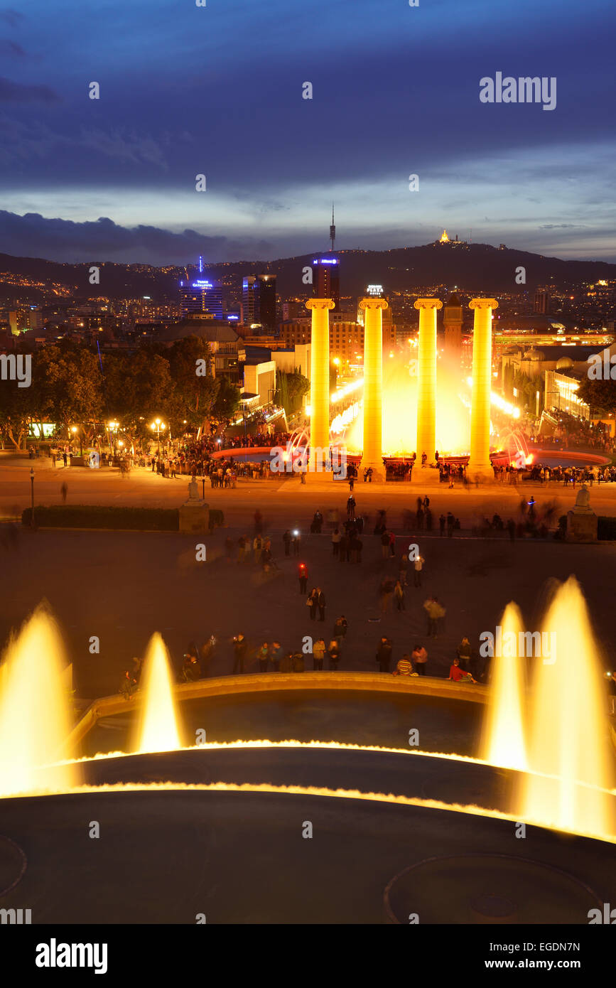 Illuminated fountain Font Magica with view to Barcelona, Palau Nacional, National Museum, Montjuic, Barcelona, Catalonia, Spain Stock Photo