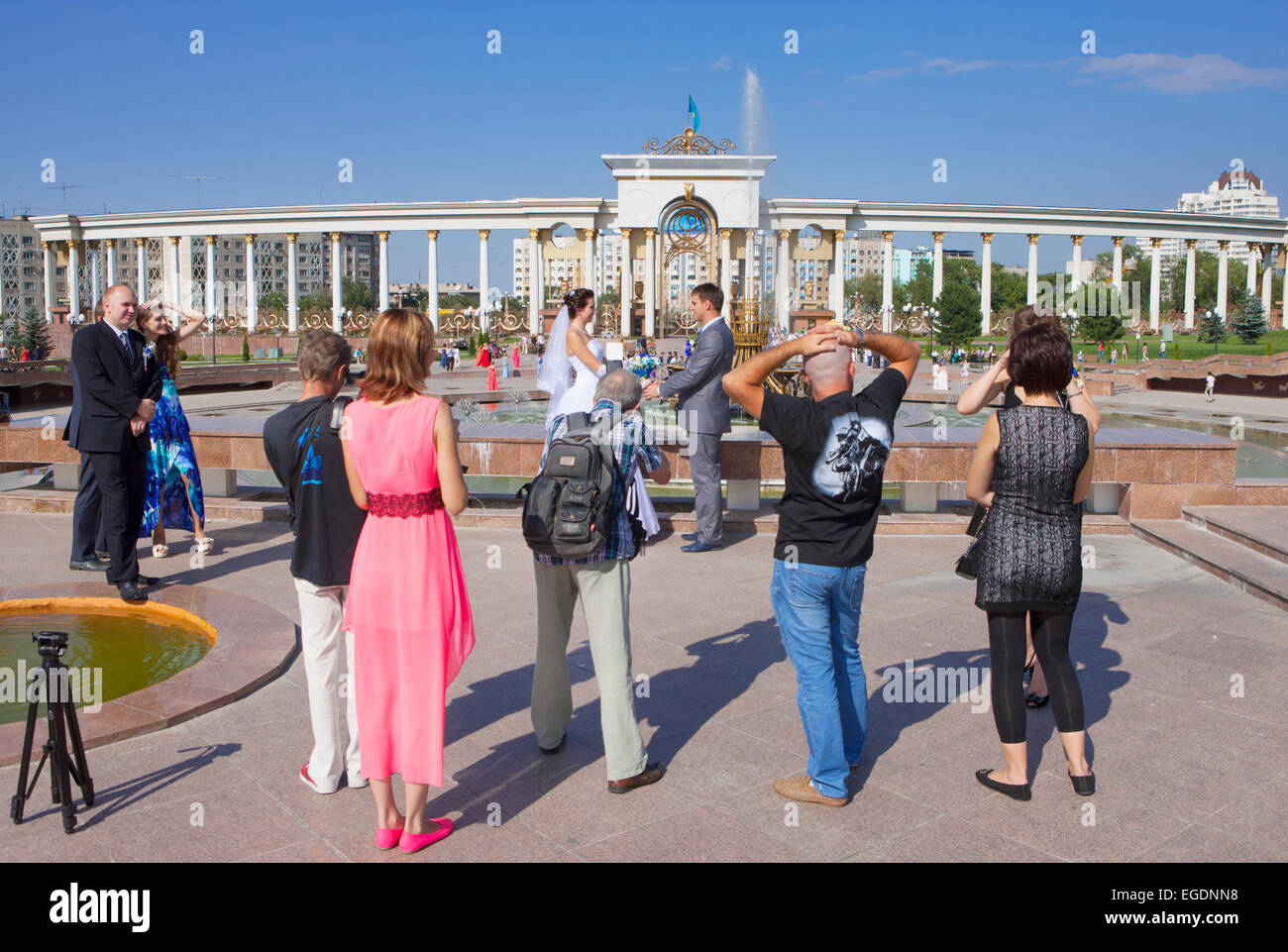 Wedding photography, First Presidents Park, Almaty, Kazakhstan Stock Photo