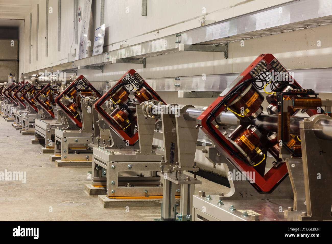 Assembly of a beam line for an electron linear accelerator Stock Photo ...