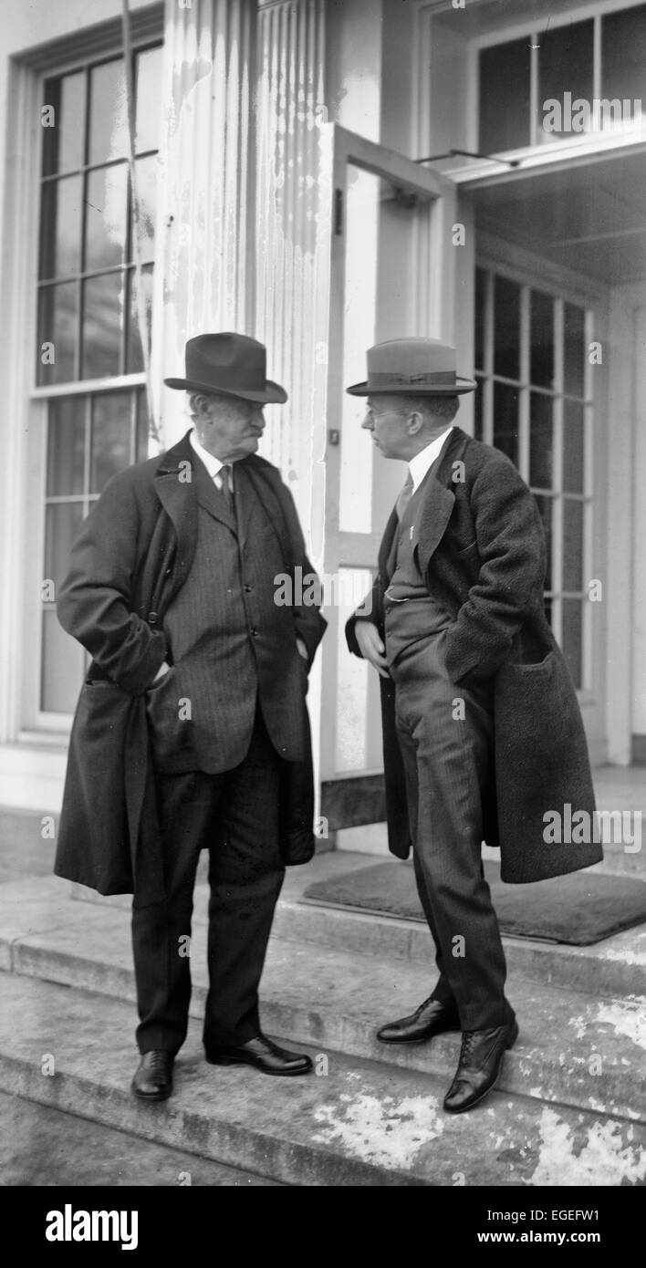 Senator A.B. Cummings and Wayne B. Wheeler at White House, Washington, D.C., 11/26/24 Stock Photo
