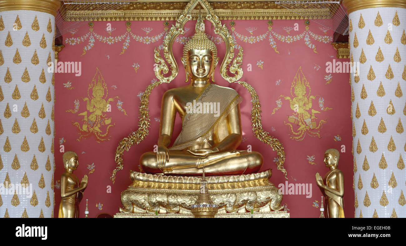Buddhist golden temple hi-res stock photography and images - Alamy