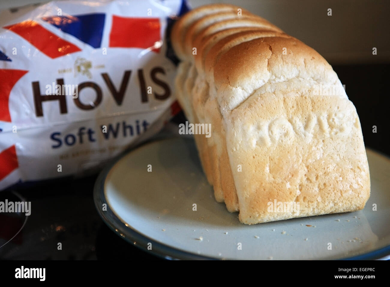 Hovis White Sliced Loaf Stock Photo Alamy hovis-white-sliced-loaf-stock-photo-alamy
