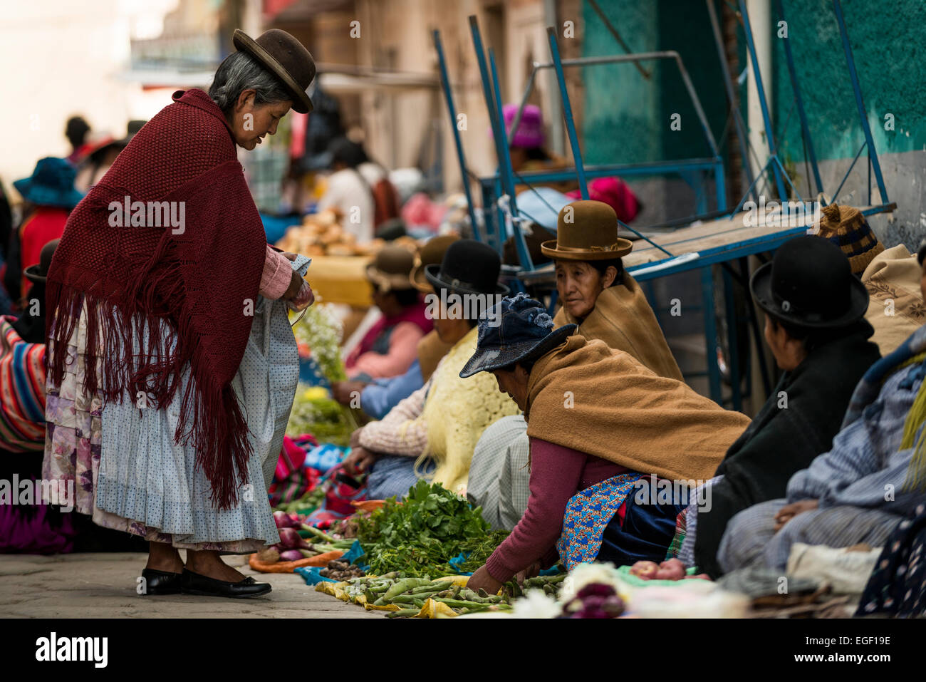 Local Market scene, Copacabana, Lake Titicaca, Bolivia Stock Photo