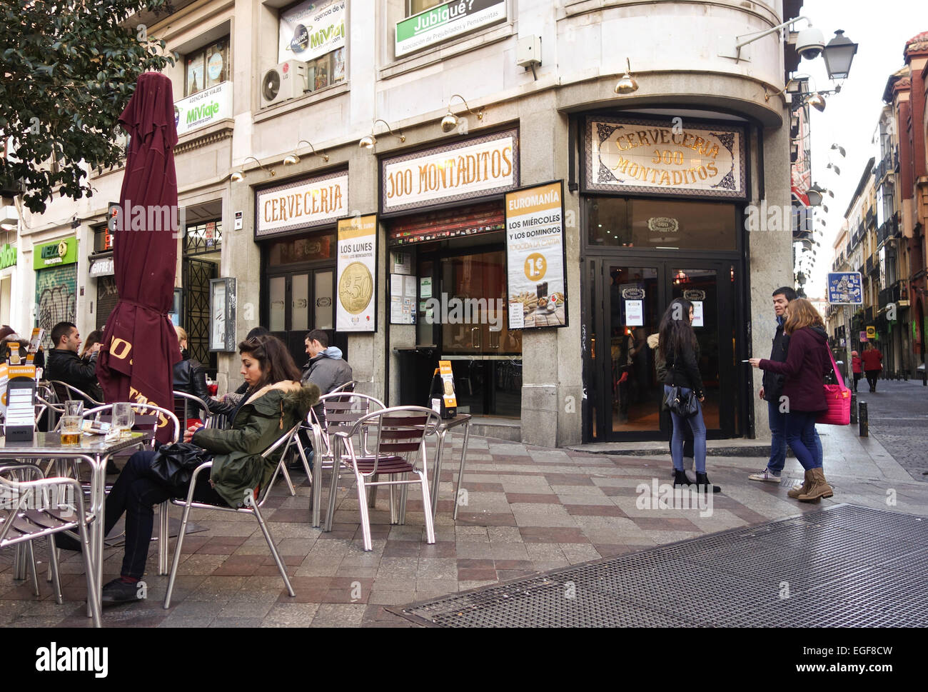 Cerveceria 100 montaditos, Tapas bar chain, terrace at calle de la montera, Madrid, Spain. Stock Photo