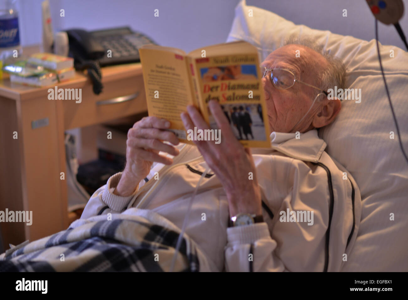 Exemplary care in retirement homes, such as in the senior centre of the Arbeiterwohlfahrt (AWO), cannot be found everywhere. The Stock Photo