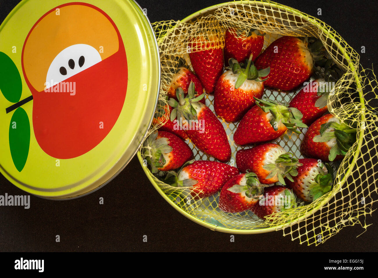 Strawberries in a Box Stock Photo Alamy