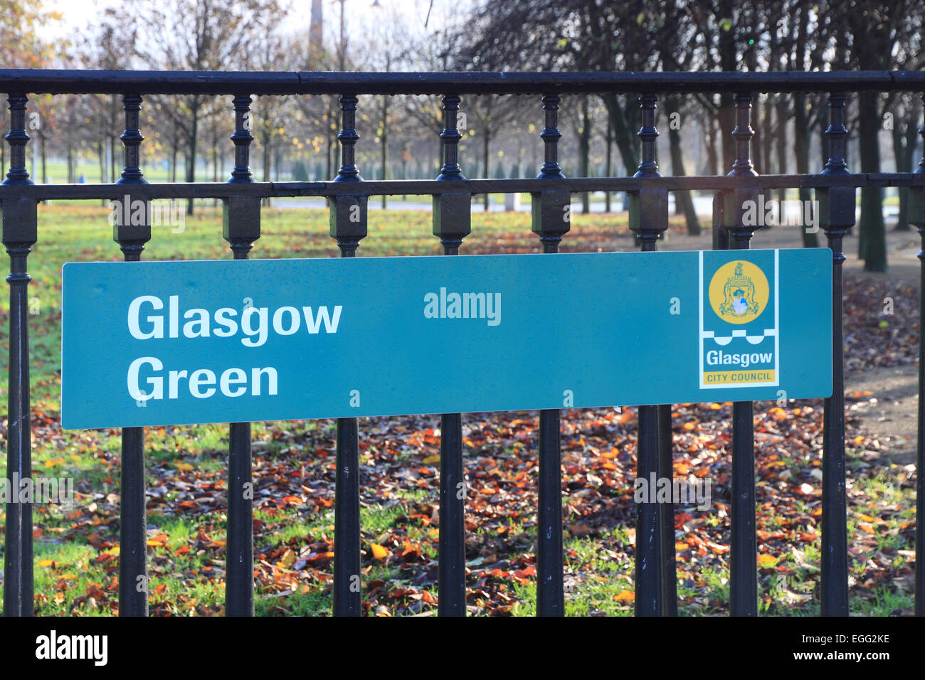 Sign at the entrance to Glasgow Green, the oldest park in Glasgow city, Scotland Stock Photo