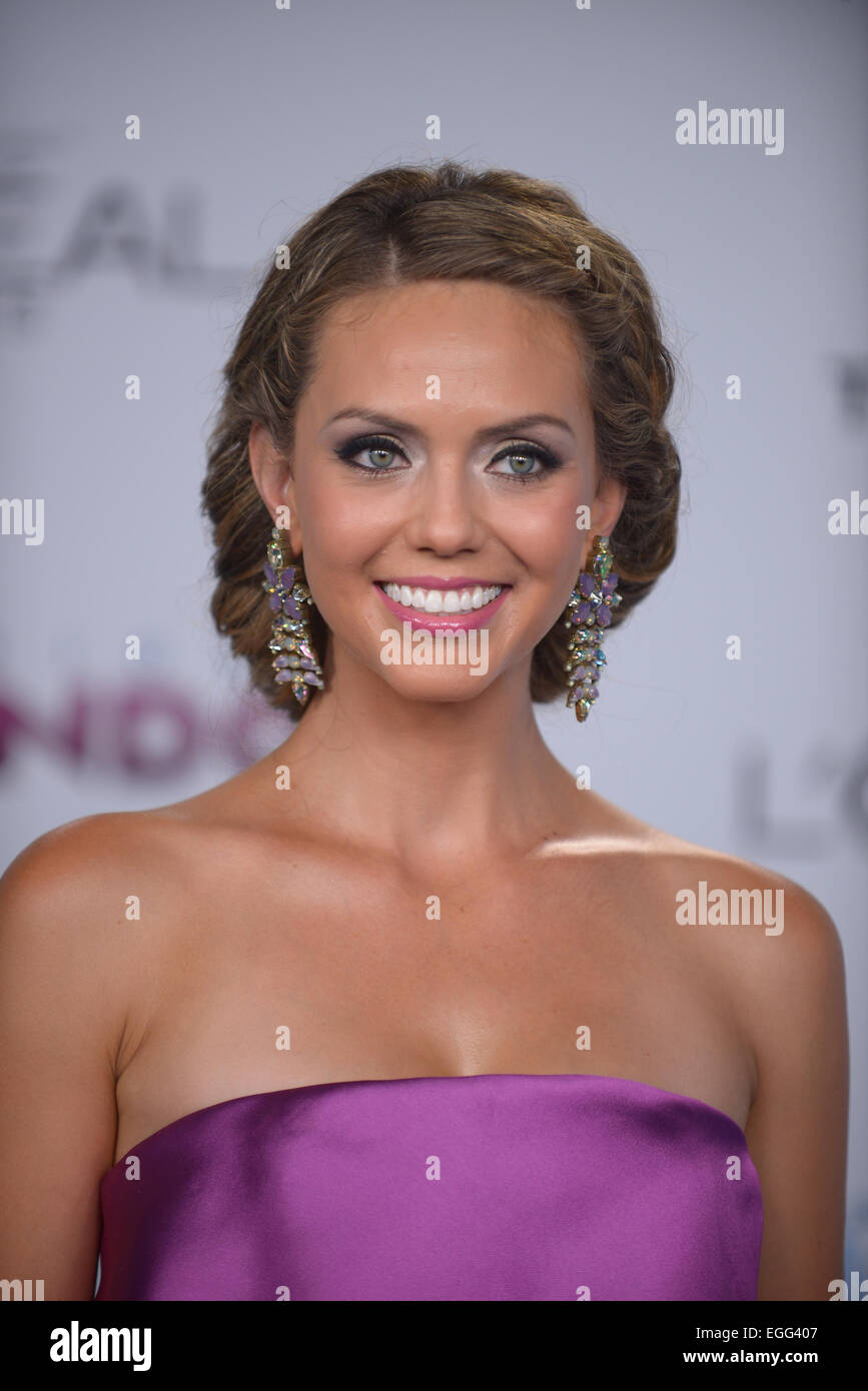 Telemundo Premios Tu Mundo Awards 2014 - Arrivals Featuring: Jessica