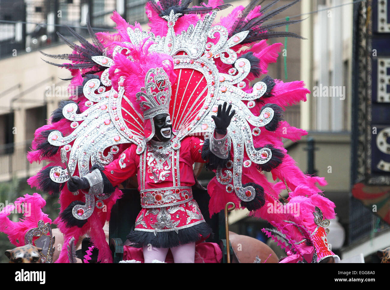 biggest mardi gras krewe in new orleans