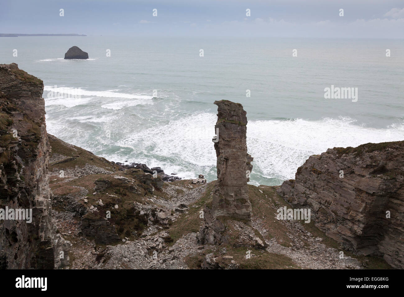 Rock pinnacle and sea view, Lanterdan Slate Quarry, Cornish Coast, Cornwall, England, UK Stock Photo