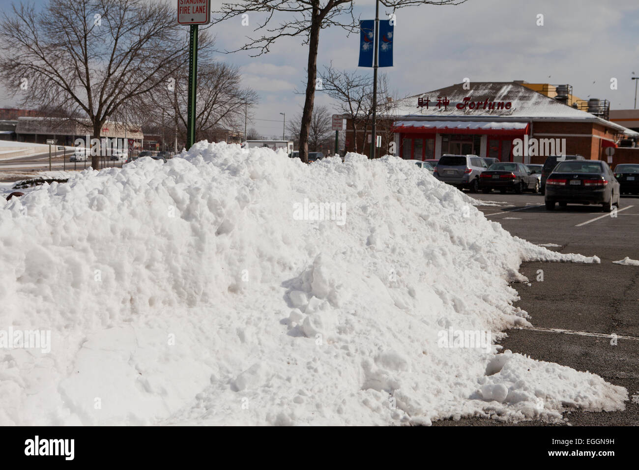 Snow pile on parking lot Virginia USA Stock Photo Alamy