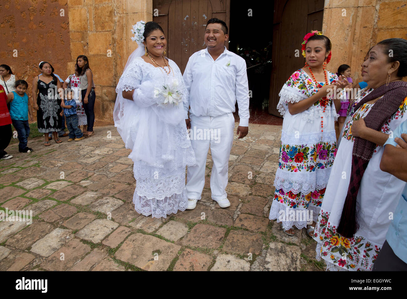 Traditional mayan 2025 wedding dress