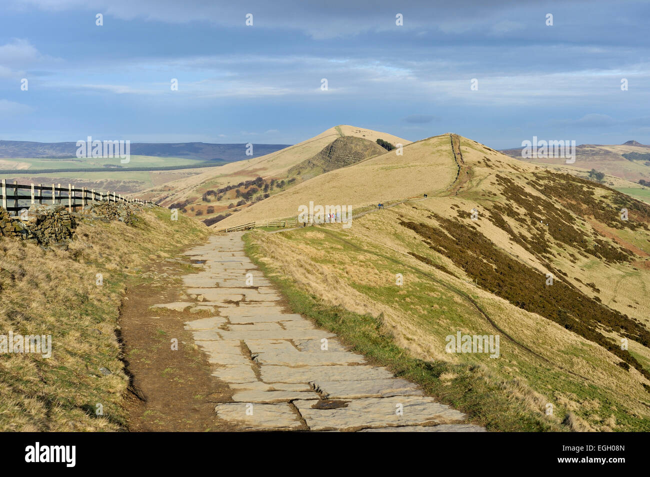 Path from Mam Tor towards Hollins Cross, Back Tor and Lose Hill, Peak District, Derbyshire, UK Stock Photo