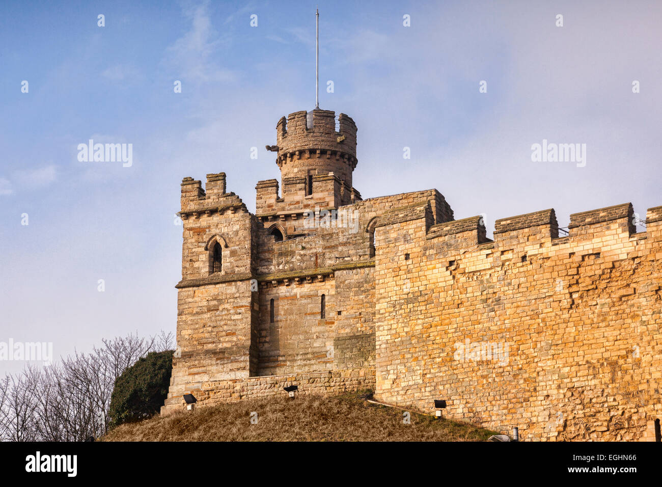 Lincoln Castle, Castle Hill, Lincoln, Lincolnshire, England, UK, built in the 11th century by William the Conquerer on the... Stock Photo