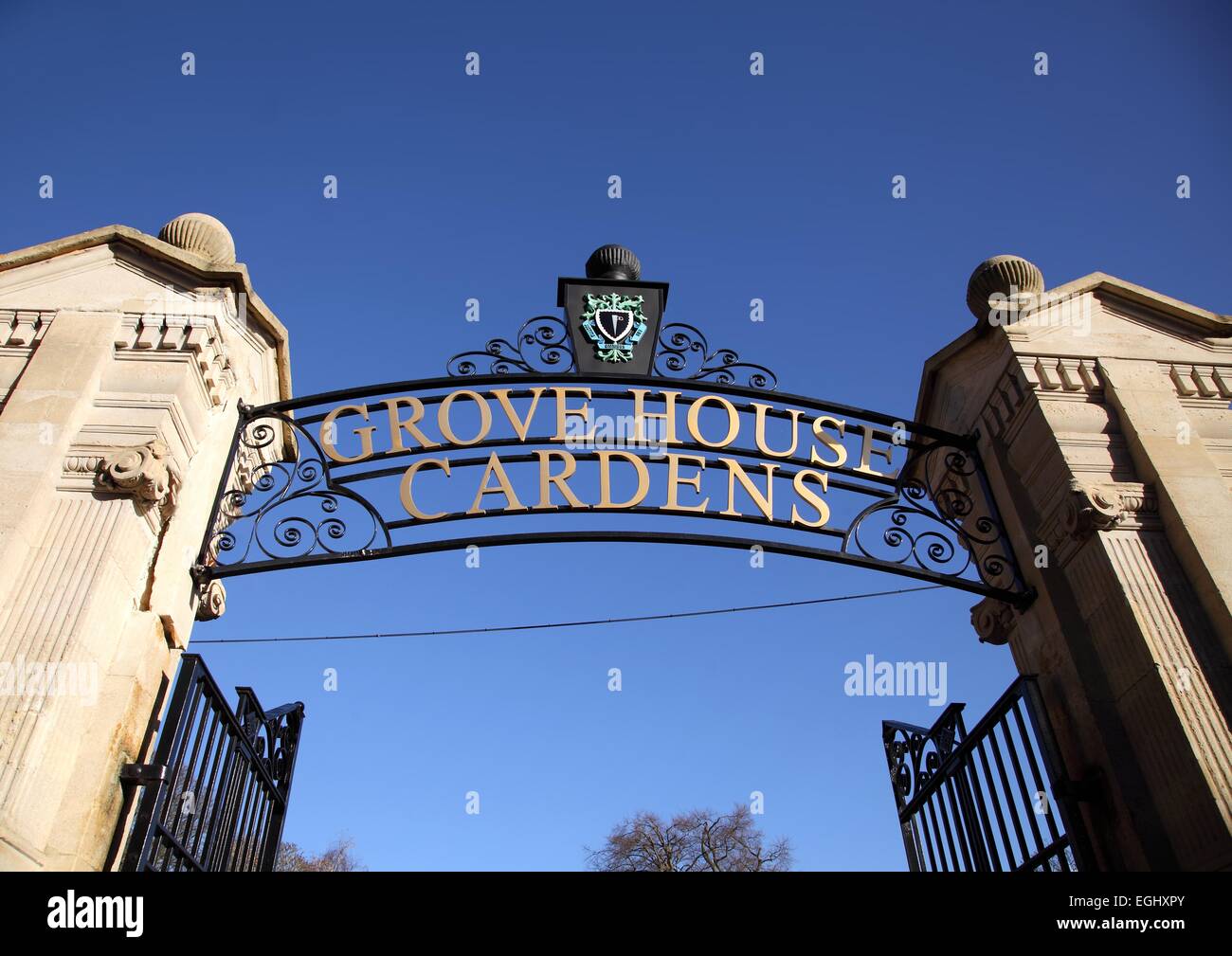 Grove House Gardens, Dunstable, Bedfordshire, green space, recreational