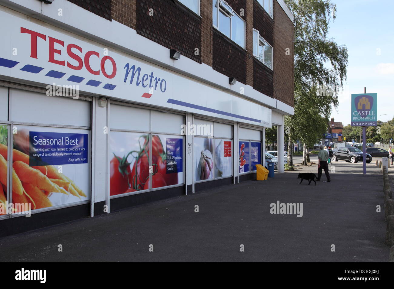 Shopping in castle bromwich hires stock photography and images Alamy