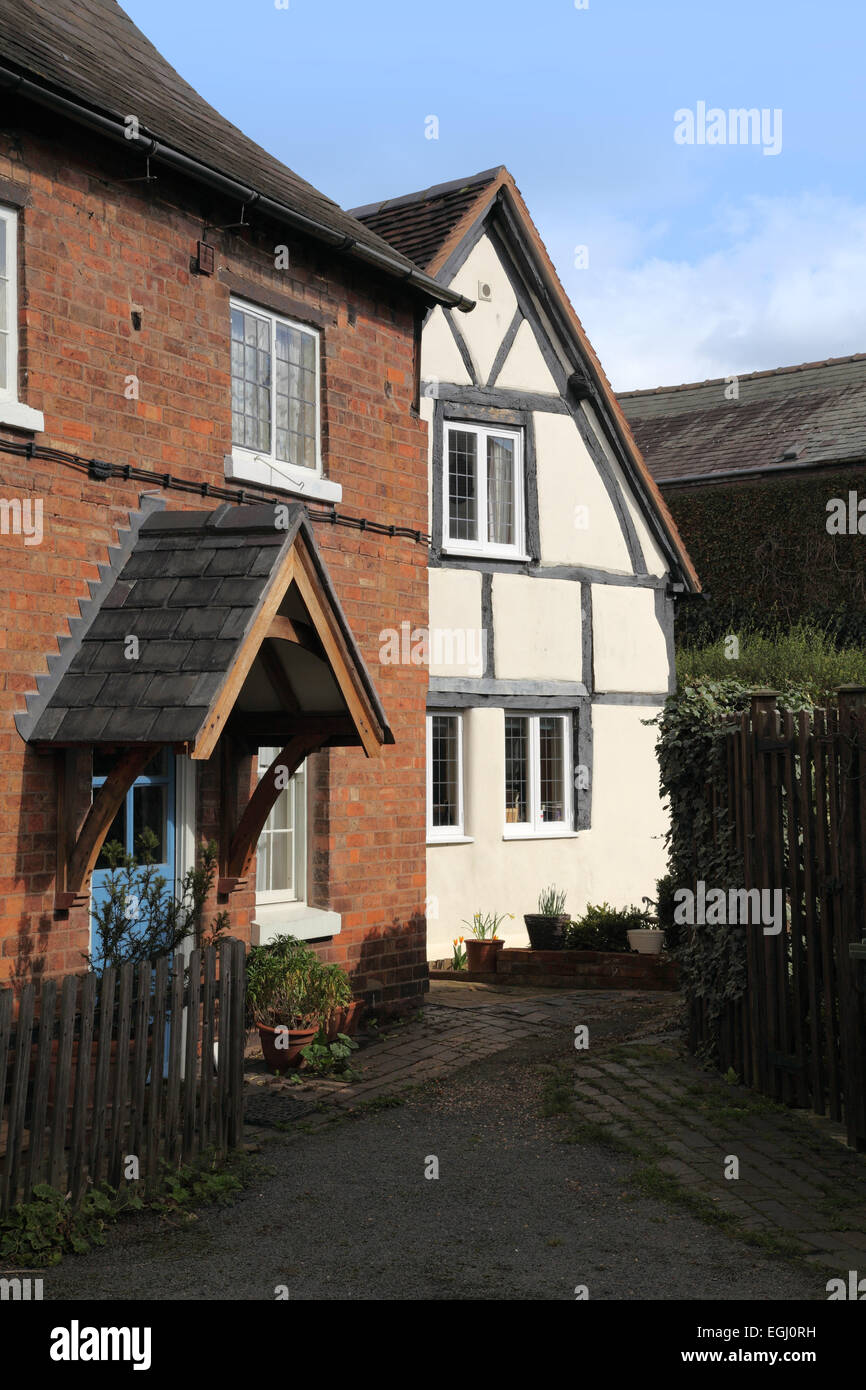 View of houses in Chestnut Square and Church Walk, Wellesbourne