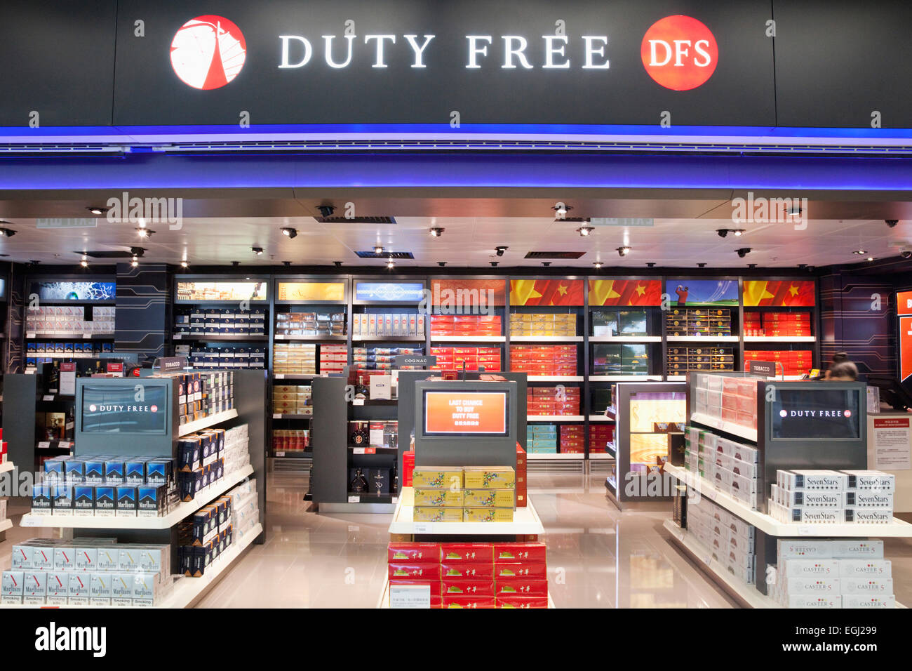 China, Hong Kong, Hong Kong International Airport, Departure Lounge Duty  Free Shop Stock Photo - Alamy