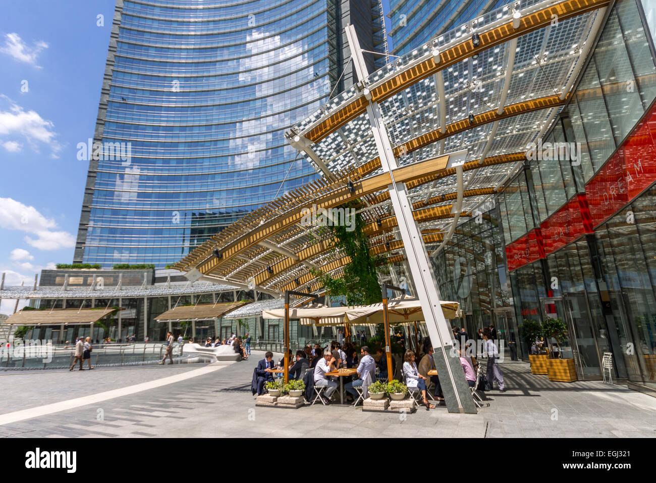 Porta nuova restaurant hi-res stock photography and images - Alamy