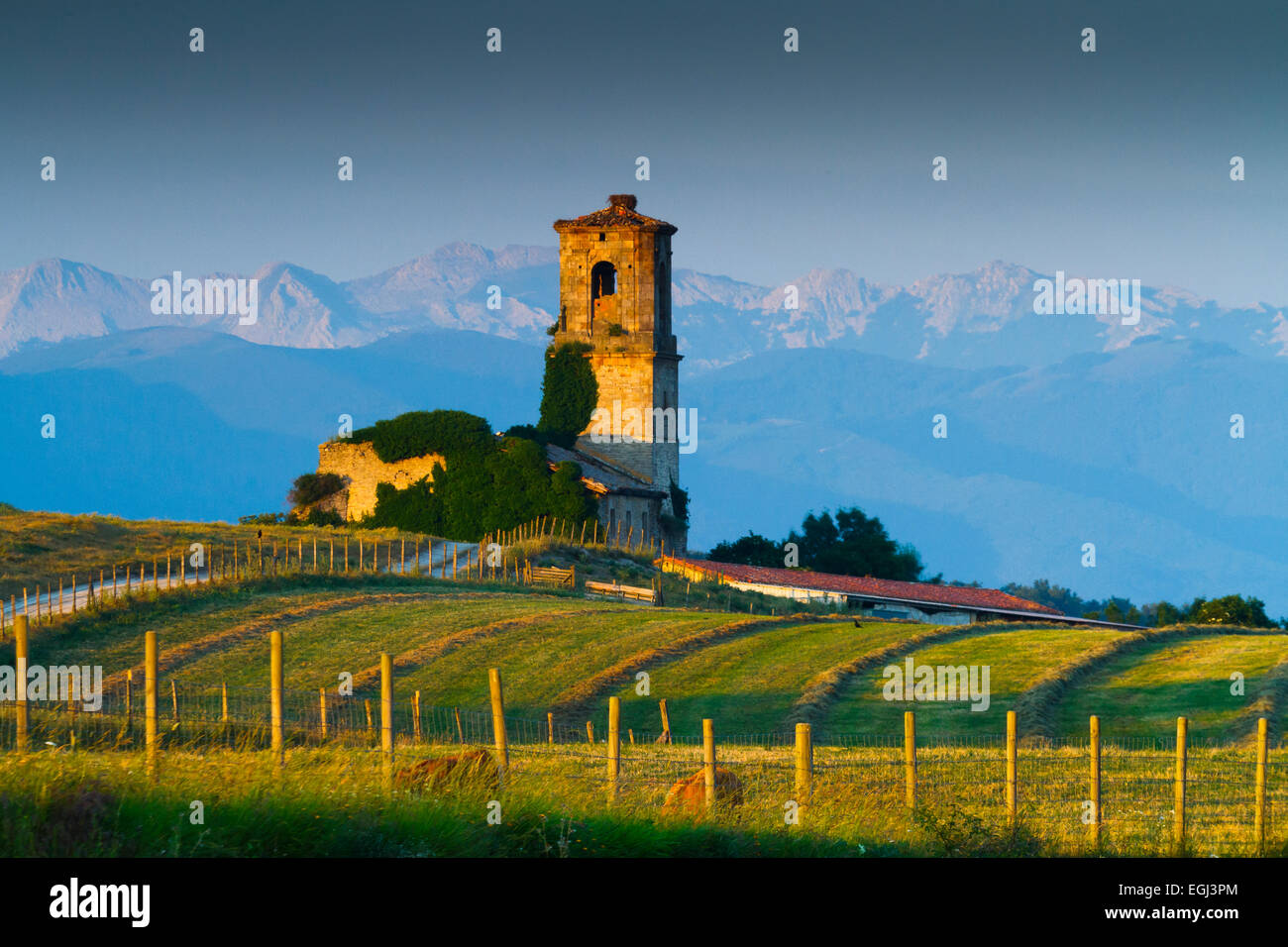 Church in the countryside Stock Photo - Alamy