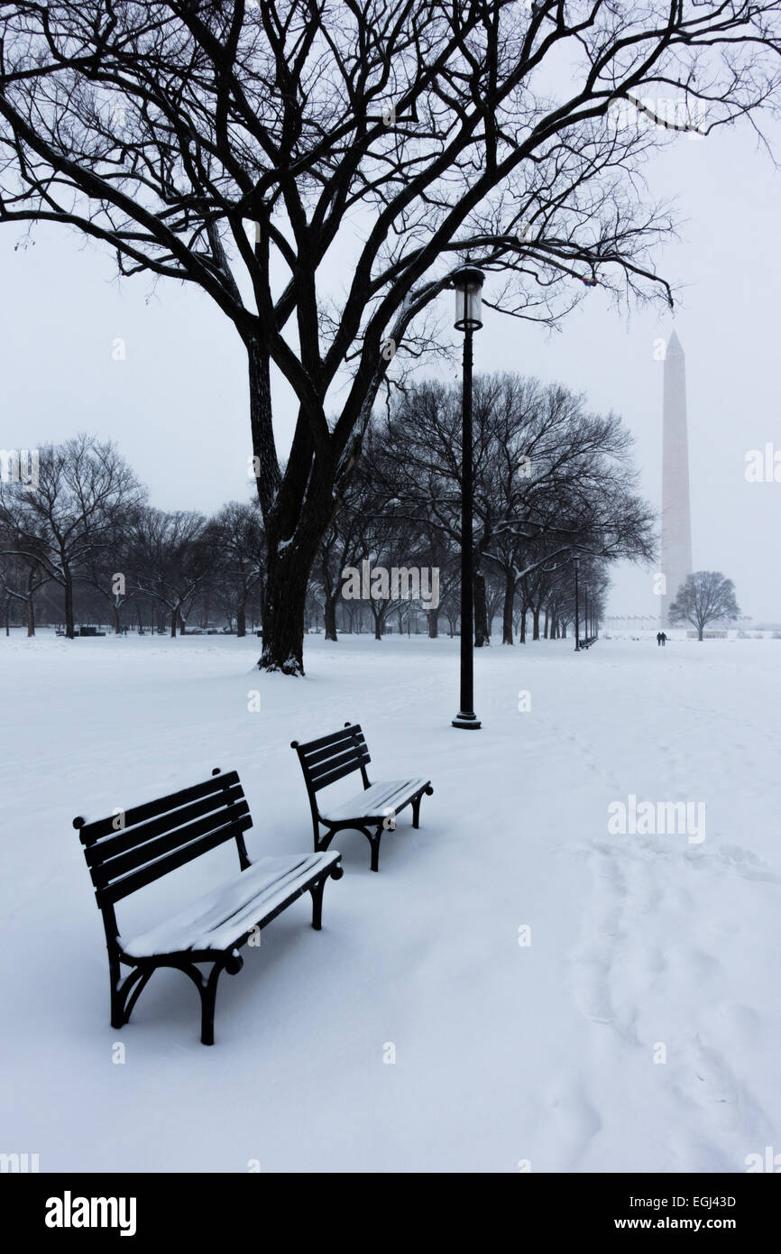 Snow Covered Park Bench Washington Monument Stock Photo