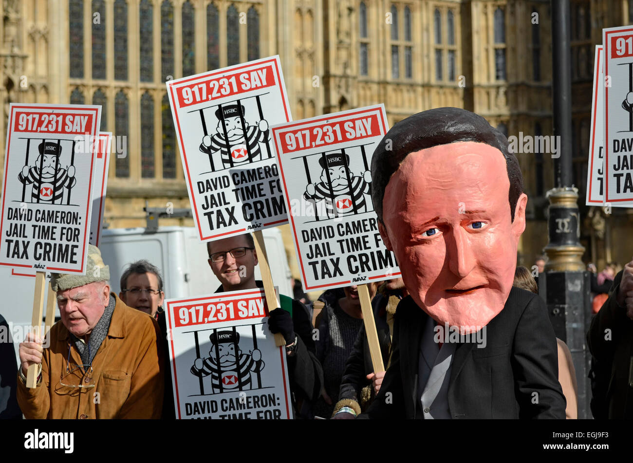 London, UK. 25th February, 2015. Demonstration organised by AVAAZ (The World In Action) in Westminster against tax dodging. "Jail Time for Tax Crime". Credit:  PjrNews/Alamy Live News Stock Photo
