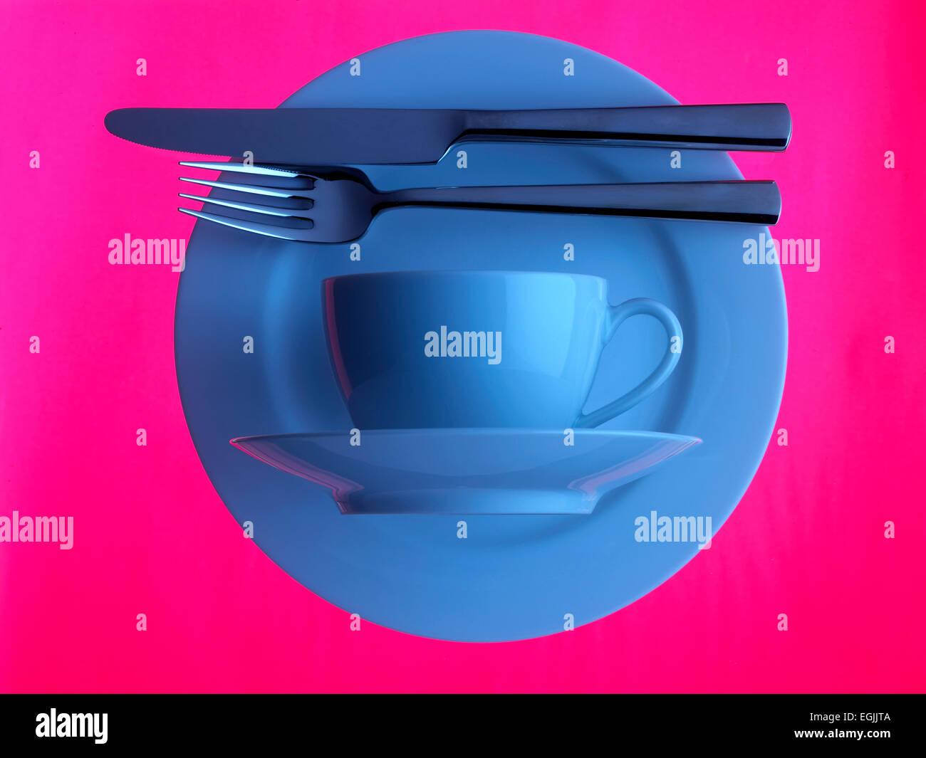 kitchen equipment crockery & cutlery Stock Photo Alamy