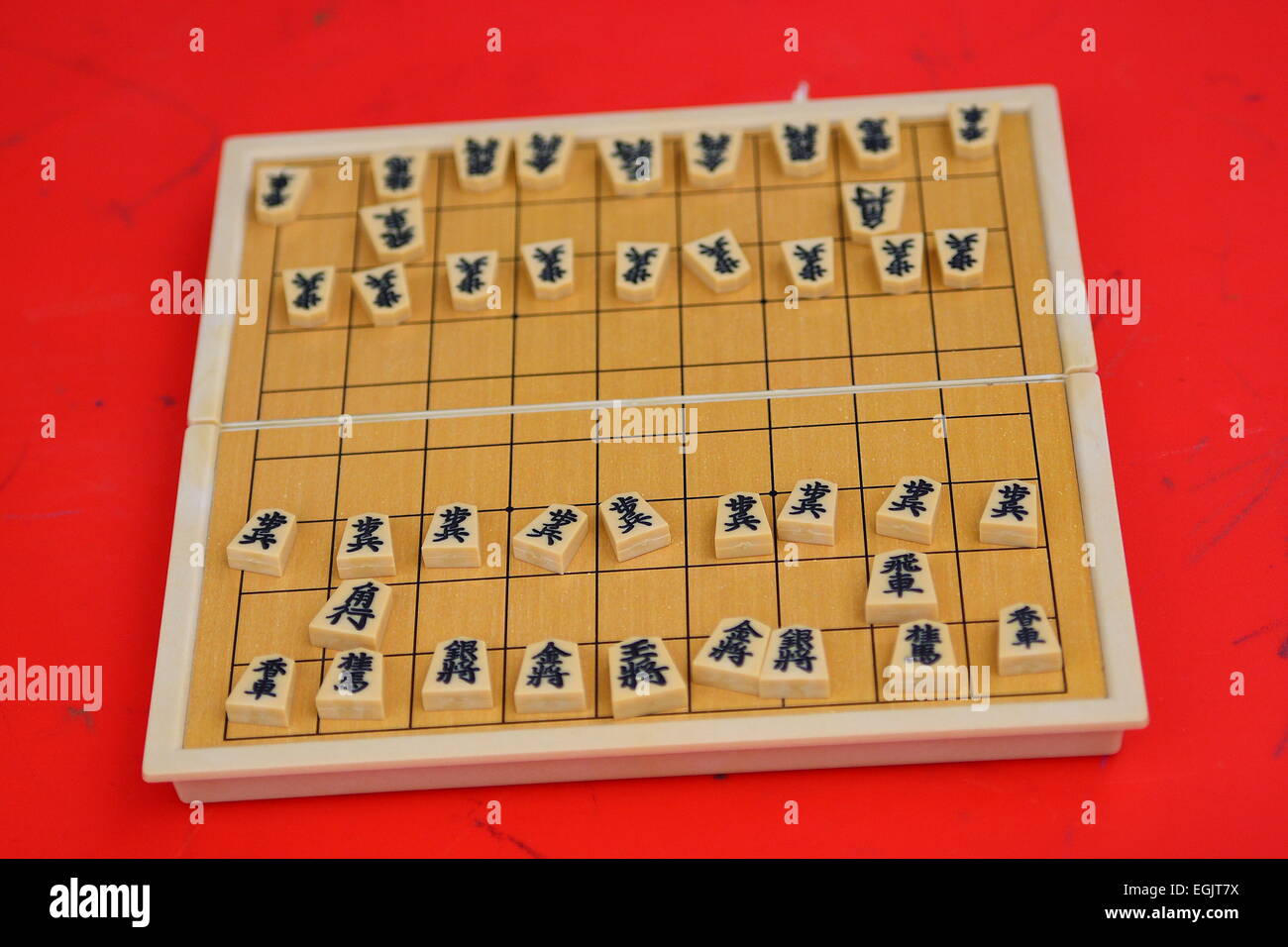 Jogo De Xadrez Japonês (Shogi) Imagem de Stock - Imagem de torre,  tradicional: 13482577