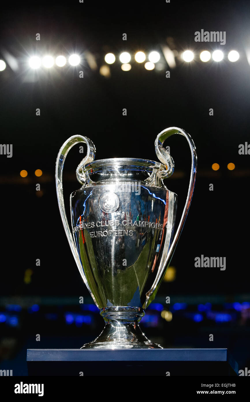 Uefa champions league trophy hi-res stock photography and images - Alamy